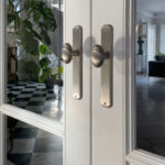 Drzwi luksusowe wewnętrzne z szybami