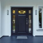 Drzwi wejściowe z szybami