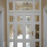 Drzwi wewnętrzne białe szybami na wymiar